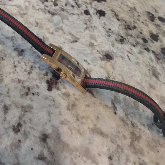 Rare Vintage Gucci watch - Picture 7 of 7